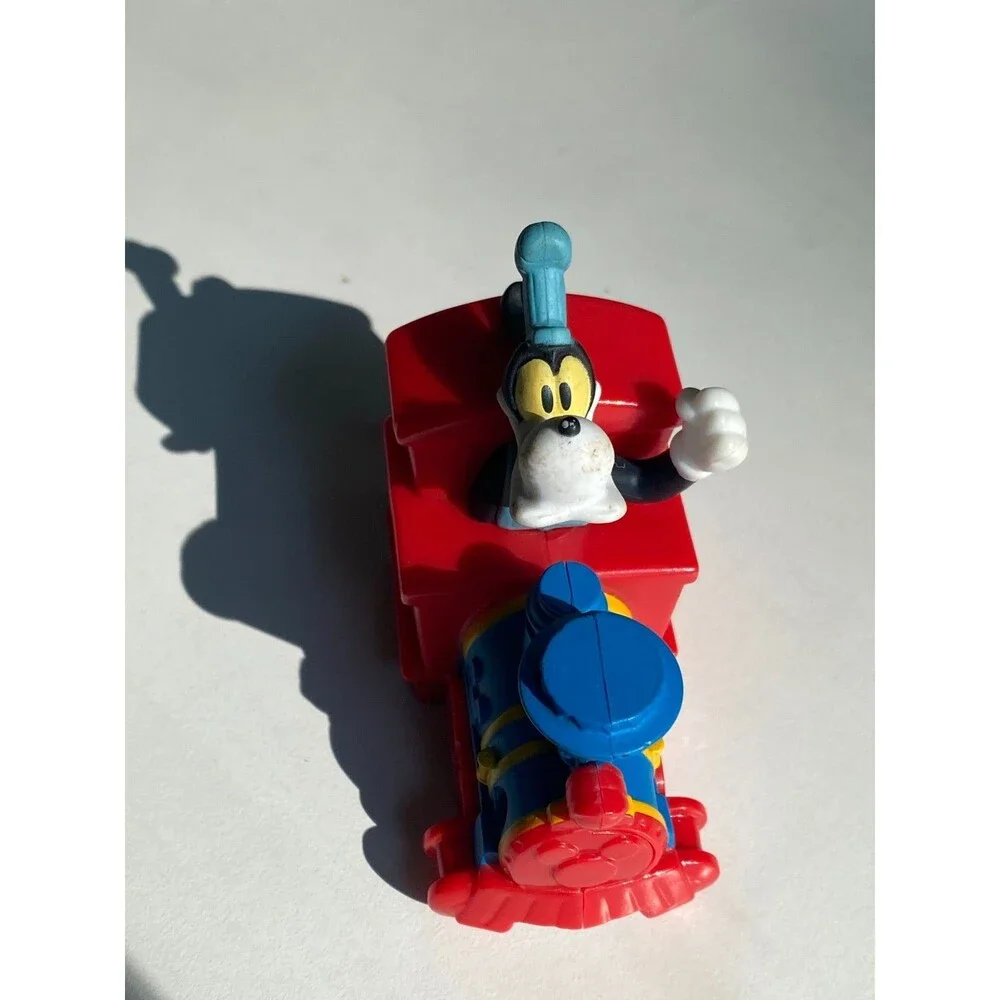 Walt Disney World Mcdonald’s 2020 Mickey and Minnie's Runaway Railway #1 Goofy